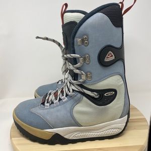 Nike Air Snowboard Boots ACG Form size 9